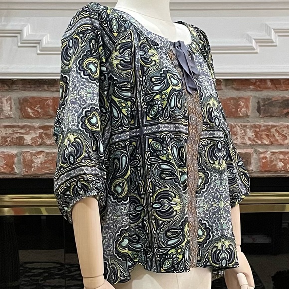 One World psychedelic abstract green and blue top / M / Excellent condit… - Picture 5 of 15